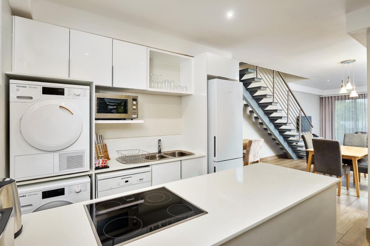The Regency Apartment Hotel Menlyn Pretoria-Noord Buitenkant foto