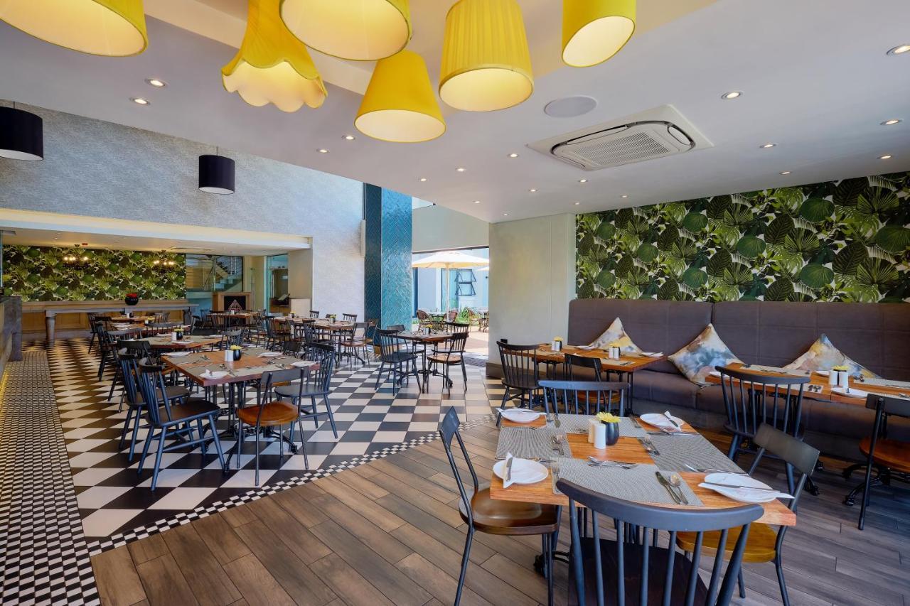 The Regency Apartment Hotel Menlyn Pretoria-Noord Buitenkant foto