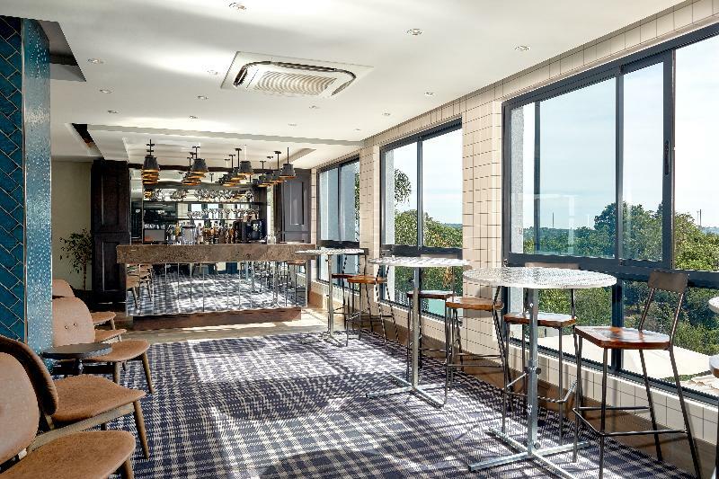 The Regency Apartment Hotel Menlyn Pretoria-Noord Buitenkant foto