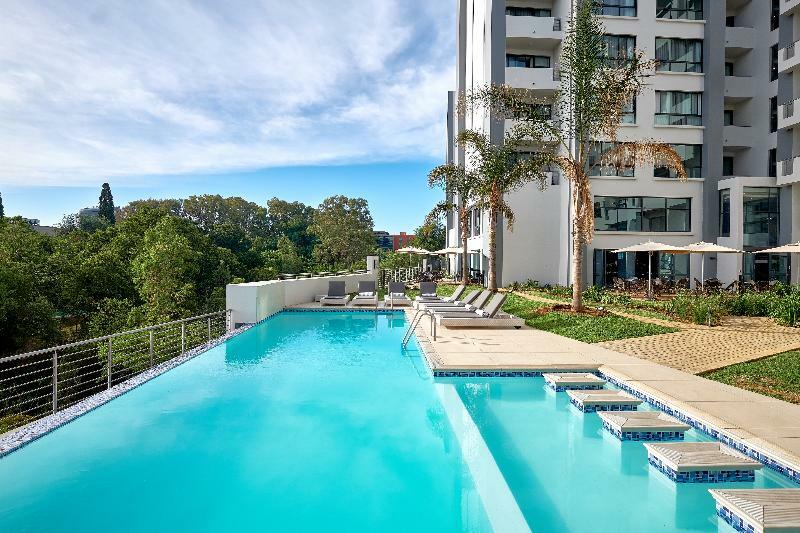 The Regency Apartment Hotel Menlyn Pretoria-Noord Buitenkant foto
