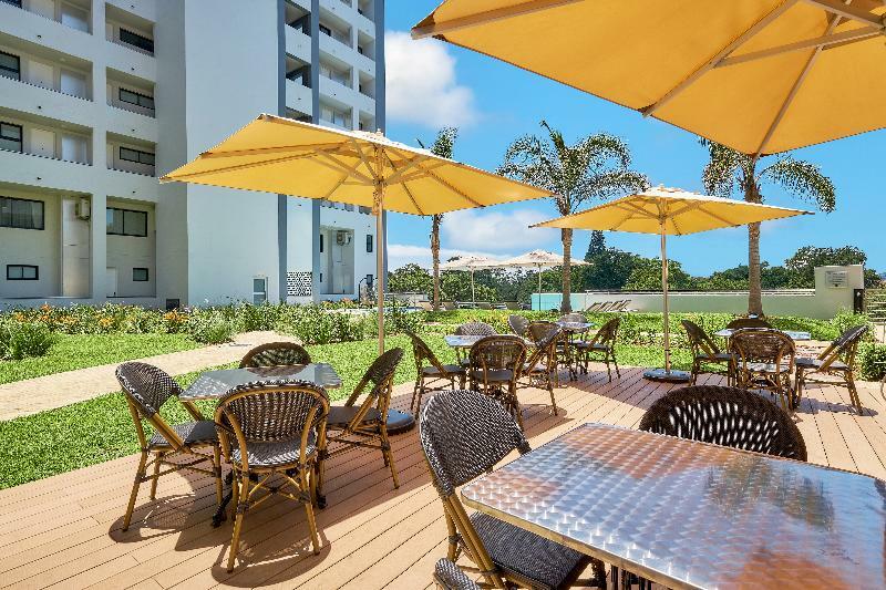 The Regency Apartment Hotel Menlyn Pretoria-Noord Buitenkant foto